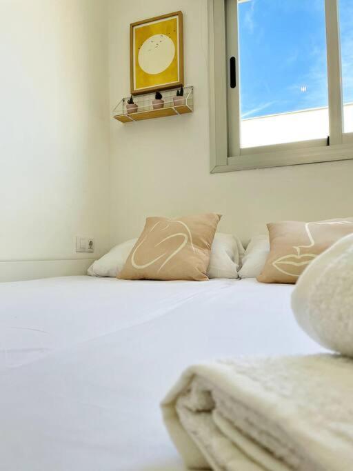 Magnifique Duplex Avec Terrasse Proche De La Plage Malaga Bagian luar foto
